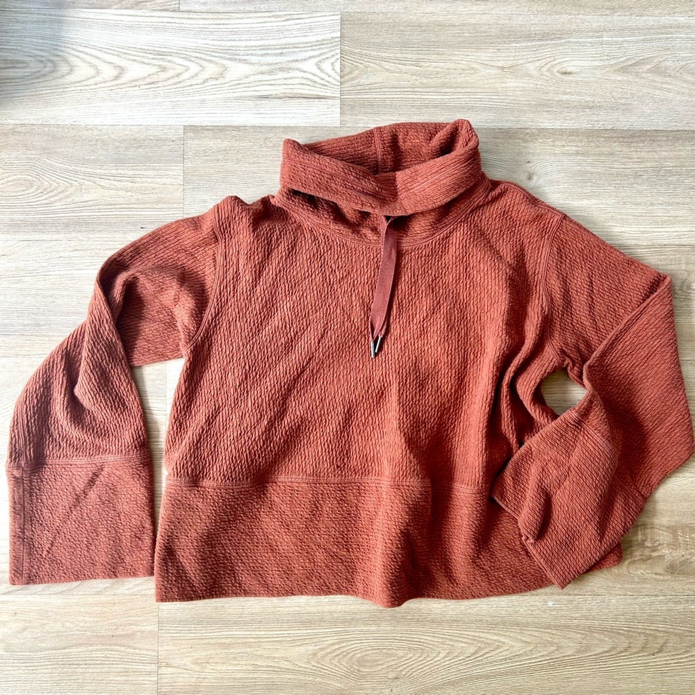 Lululemon Retreat Yourself Sweater Pullover Cowl Neck Bell Sleeves